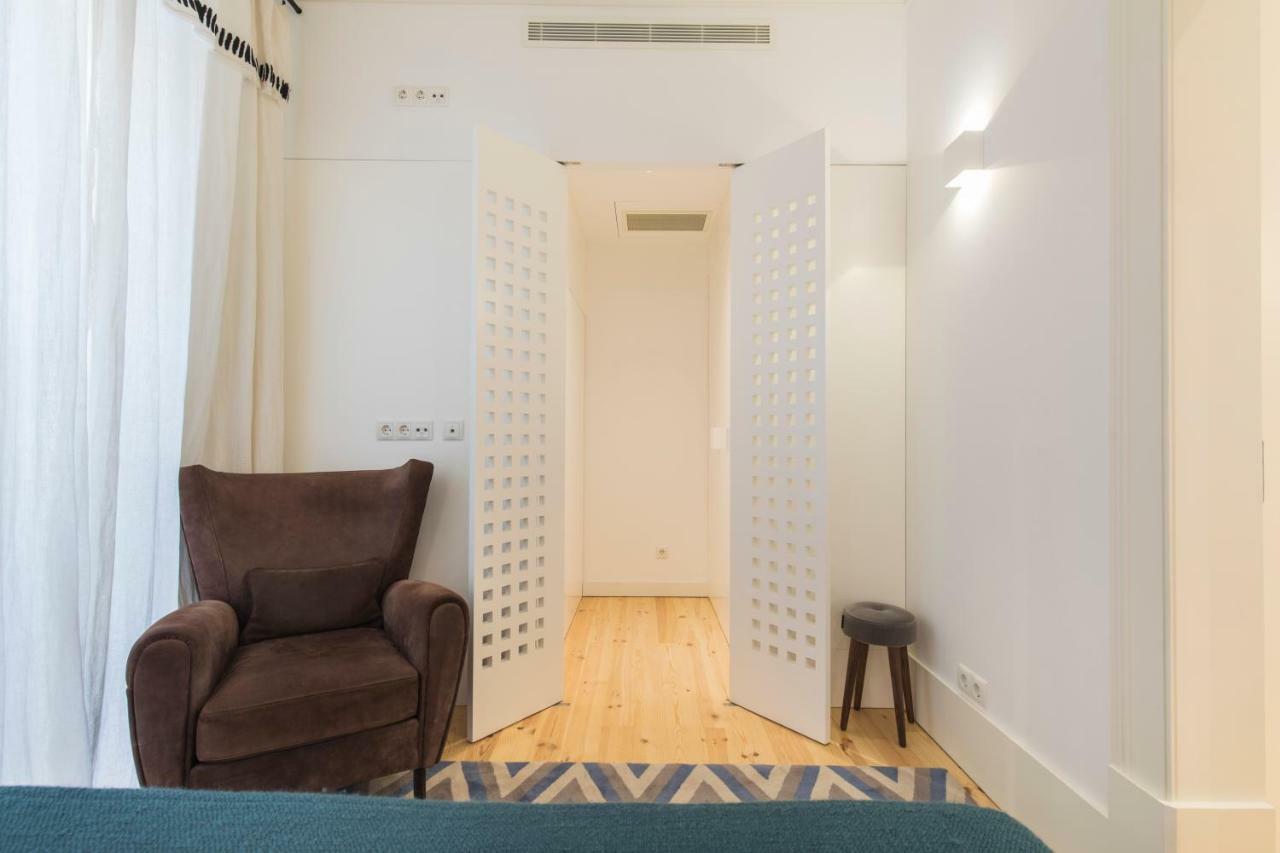 Charming 2 Bedroom In Baixa Chiado * Lissabon