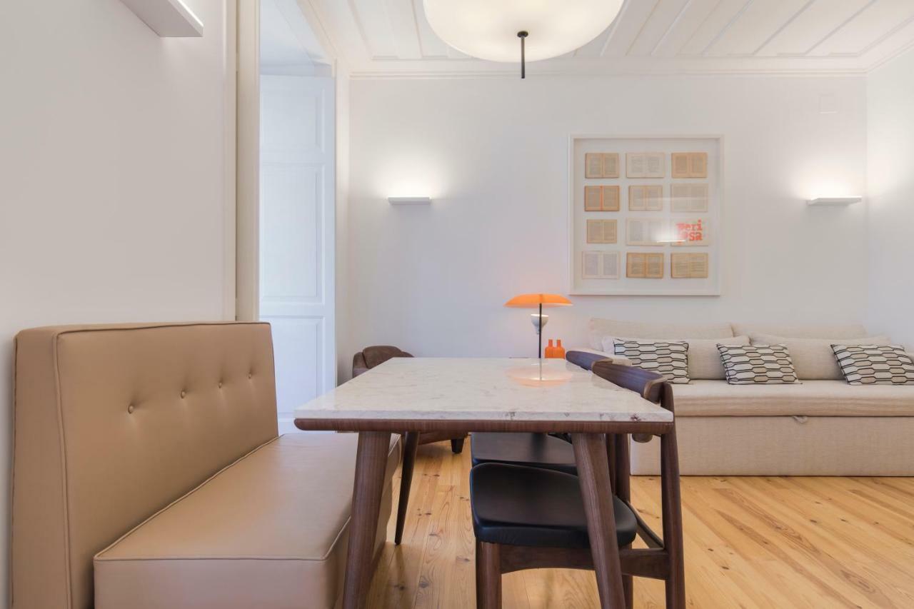 Charming 2 Bedroom In Baixa Chiado * Lissabon